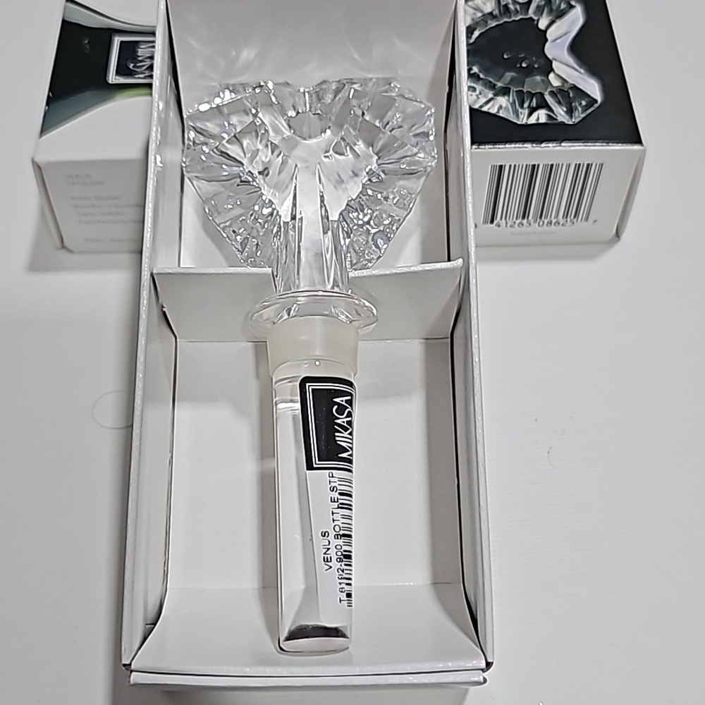 NIB MIKASA VENUS LEAD NEW CRYSTAL WINE VINTAGE BOTTLE STOPPER